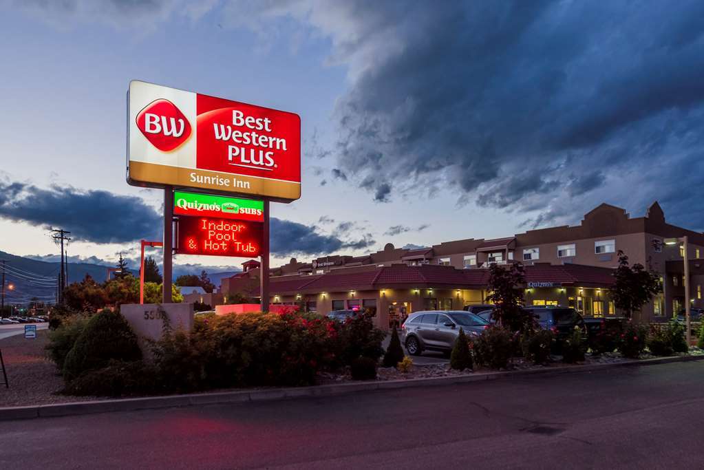 Best Western Plus Osoyoos Hotel & Suites Экстерьер фото